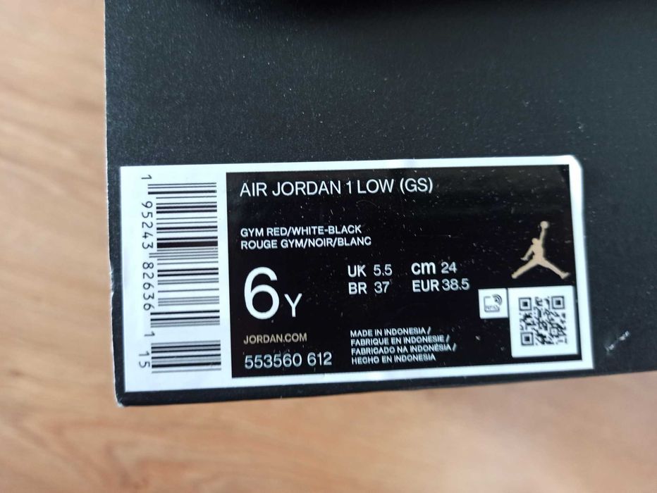 (r. 38,5 - 24 cm) Nike Air Jordan 1 Low Bred Toe 553560,-612