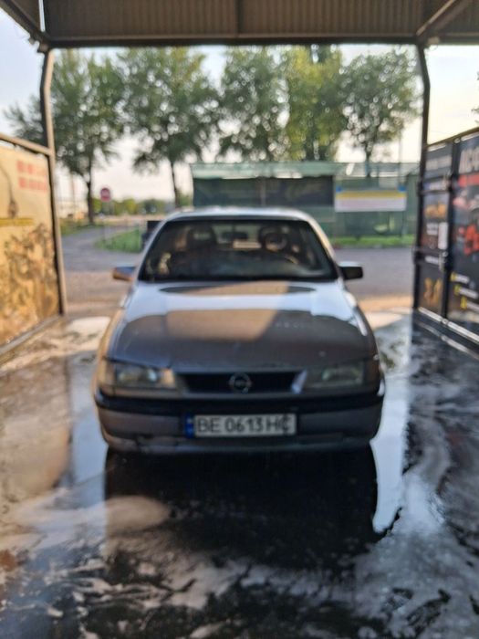 Опель вектра а 1.6