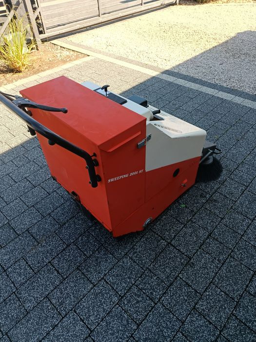 Zamiatarka spalinowa*PULIMAT*Silnik Briggs&stratton *3hp