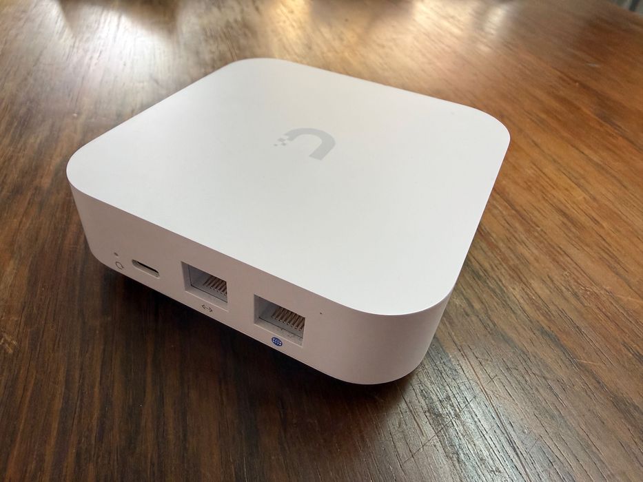 Ubiquiti Unifi Express WiFi Gateway