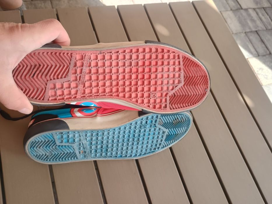 Trampki CROPP Marvel