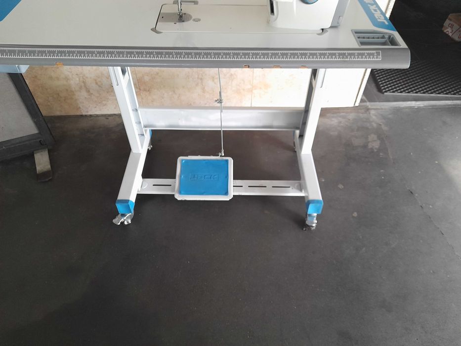 Máquina de ponto corrido Jack