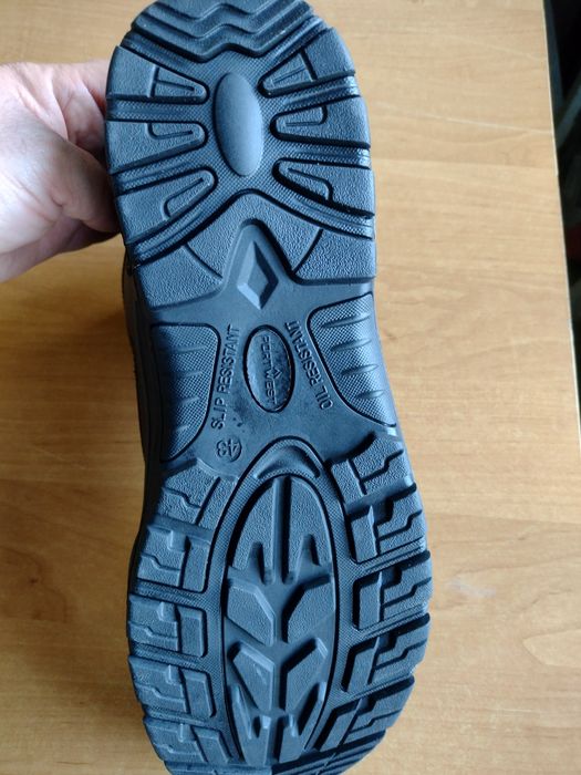 Buty robocze portwest r.43