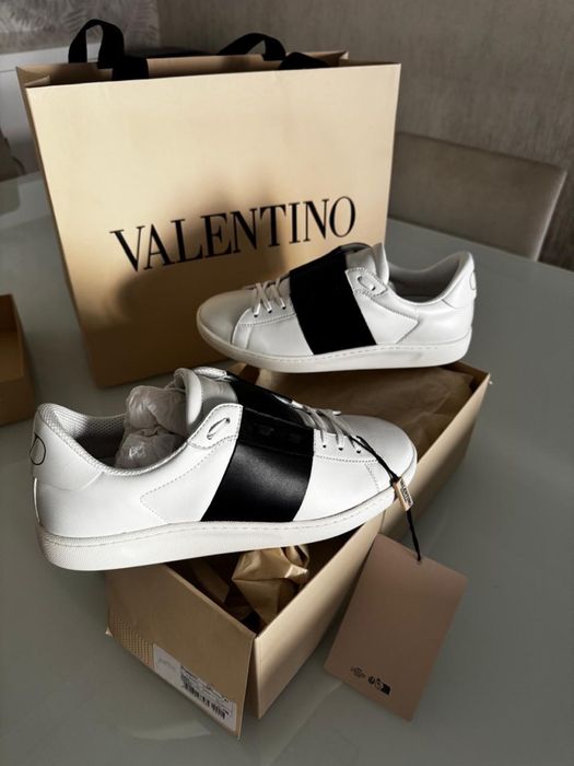 2 tenis valentino