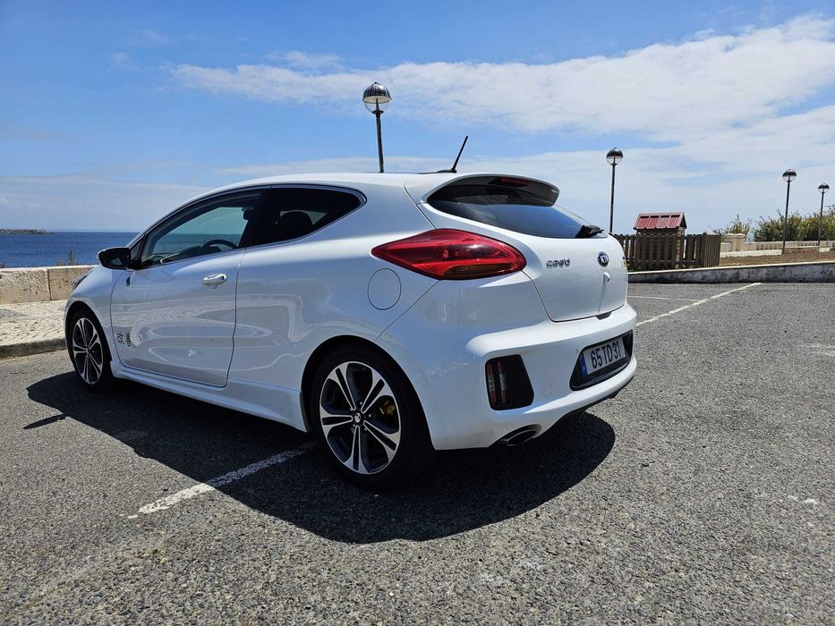 Kia ceed 1.6 Diesel coupé GTline FULL extras [1dono] [nacional] [Desportivo)