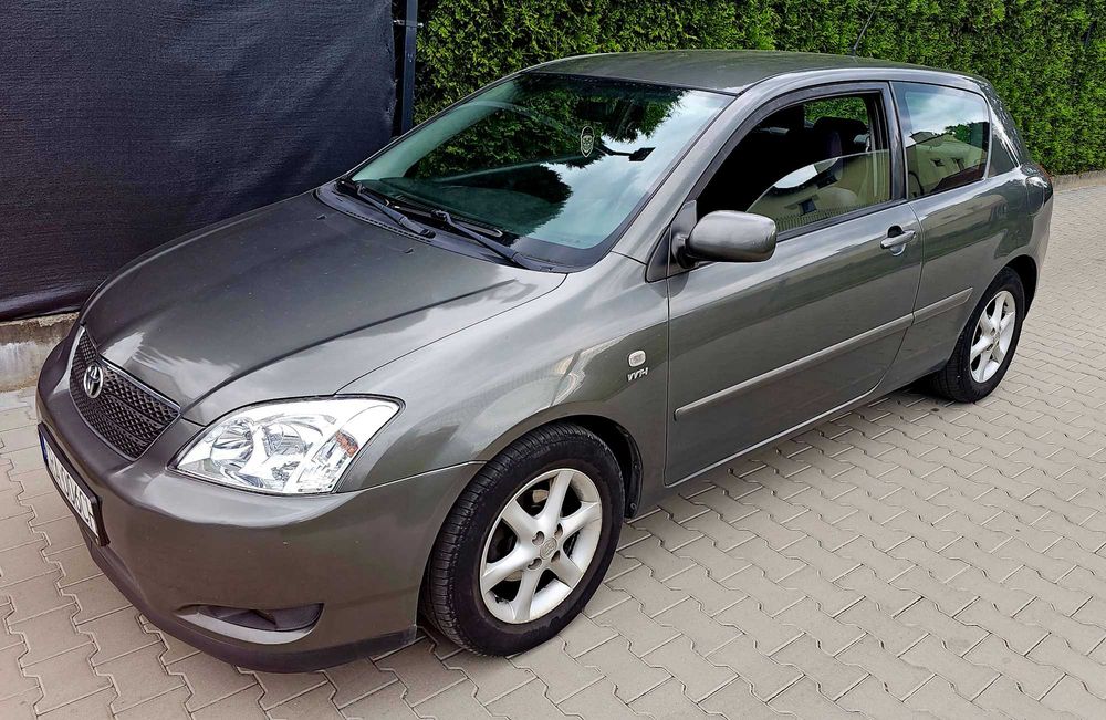 Corolla 1.6 Benzyna
