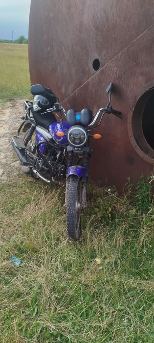 Мустанг мт 125-8