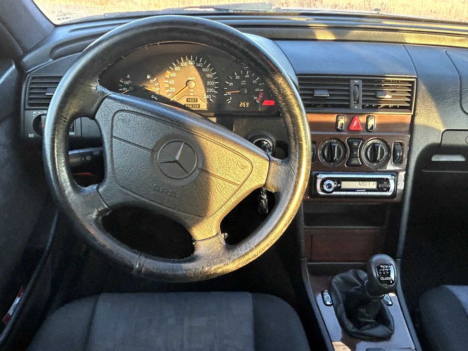 Carrinha Mercedes Benz W202