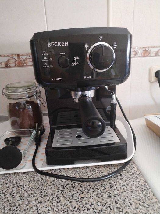 Máquina de café Expresso Becken