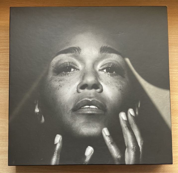 CAROLINE HENDERSON - Jazz Collection Box