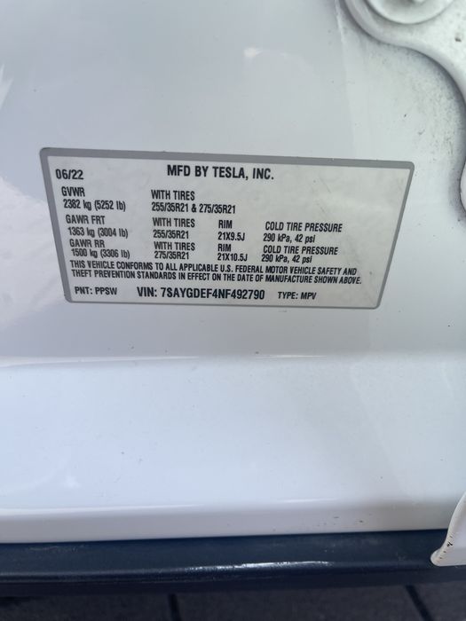 Tesla Model Y 2022/06 Performance 82 квт