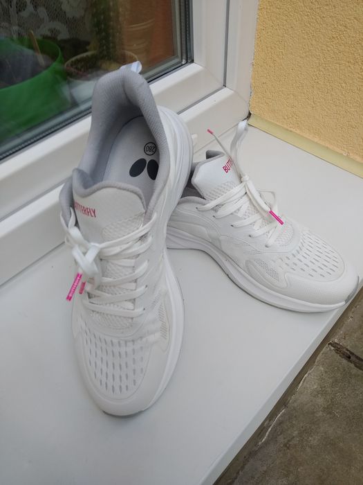 Кросівки Butterfly