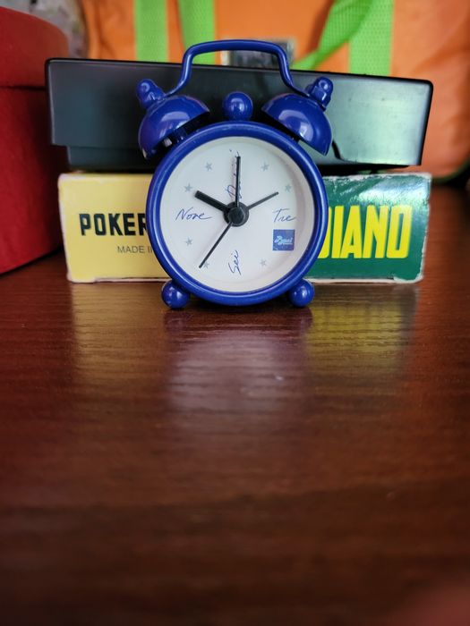 Розпродаж колоди карт покер