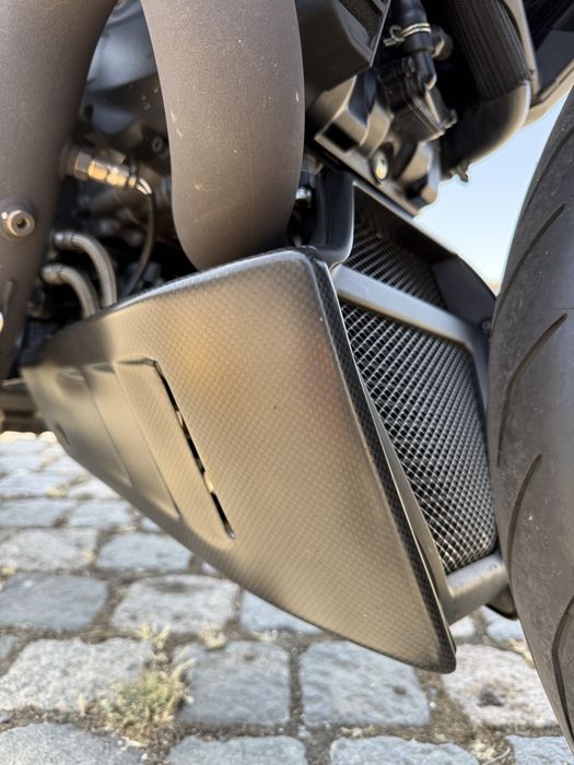 Ducati Diavel - carbon edicion