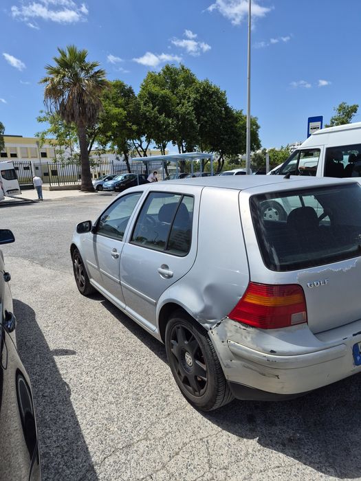 Golf 1.6 ano 2000