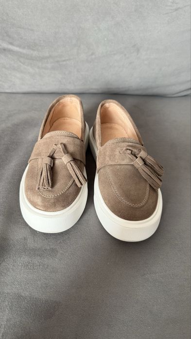 Продам мокасини 22 см устілка, замшеві