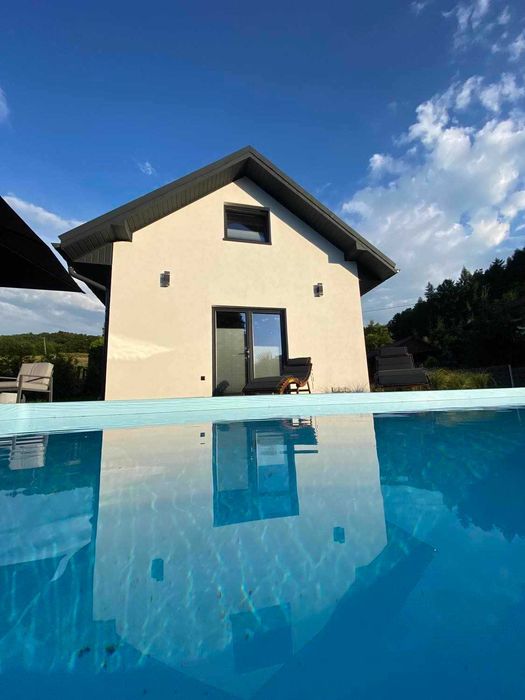 Domek wyłączność,basen ogrzewany,jacuzzi,jezioro,sauna,kominek wynajem
