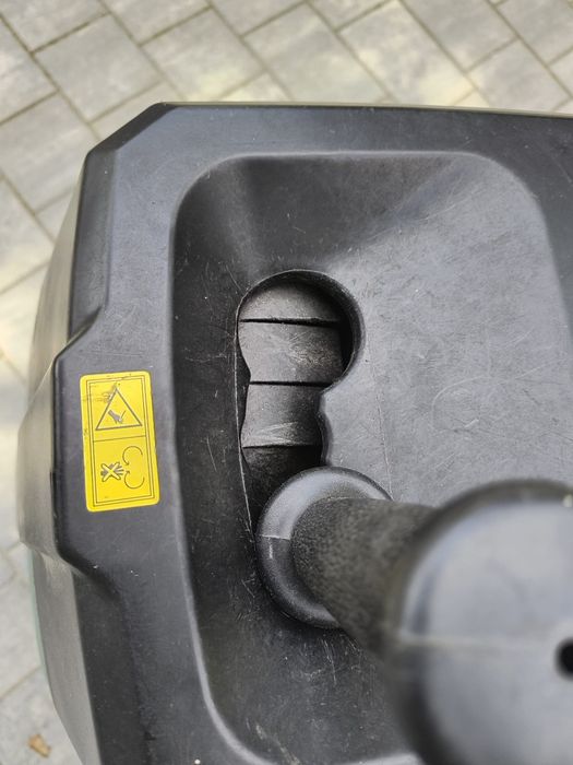 Elektryczna rębarka do gałęzi