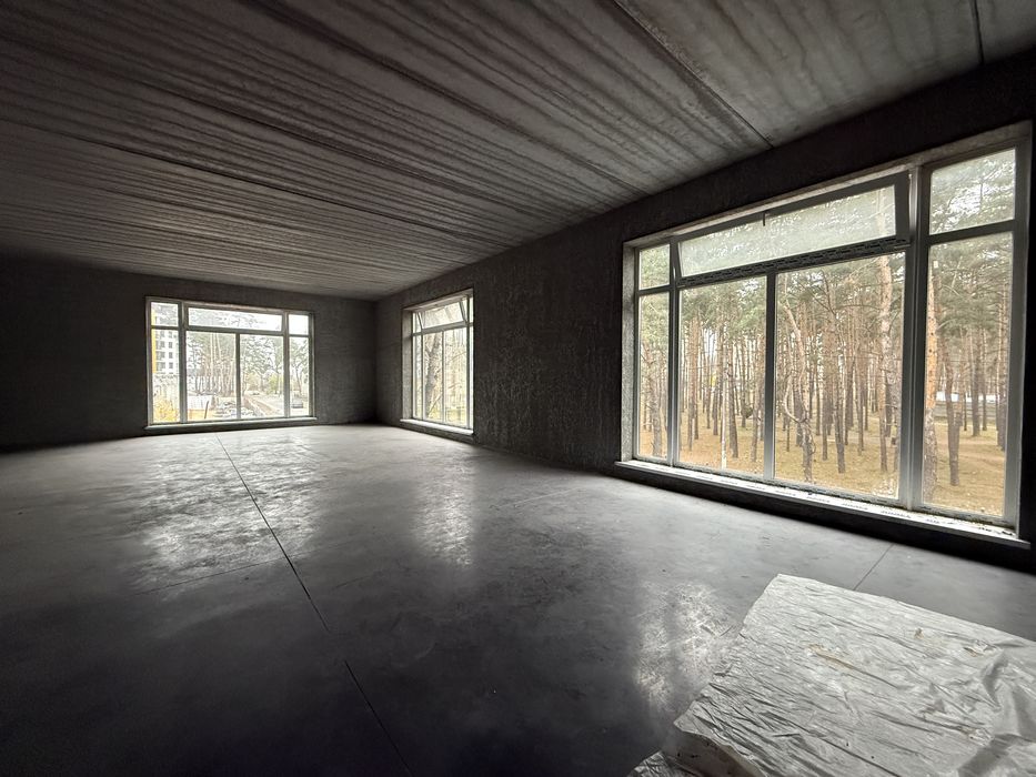 Здам приміщення з ремонтом на фасаді Варшавської траси