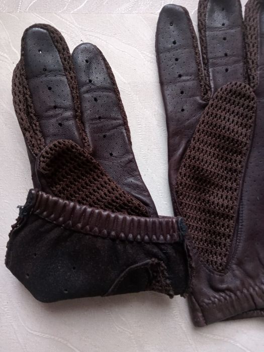 Перчатки автомобильные кожаные