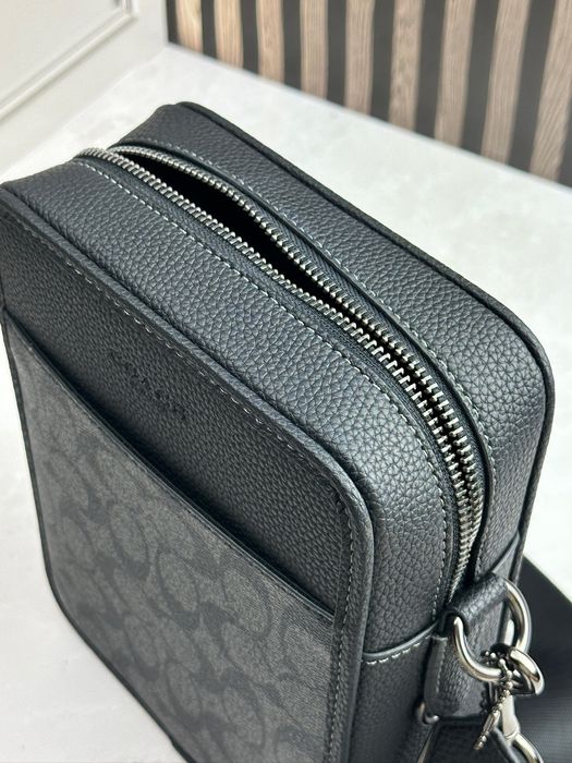 Чоловіча сумка планшет Coach Sullivan Crossbody Signature Canvas Чорна Месенджер