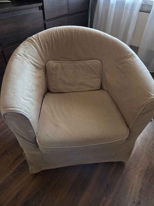 Pufa fotel z oparciem Bardzo wygodne