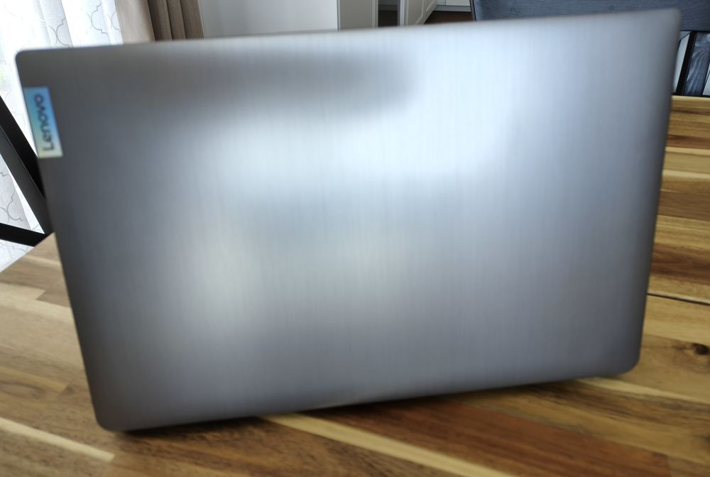 Lenovo IdeaPad Ryzen 7 5700u/16gb/256gb/ 15,6"
