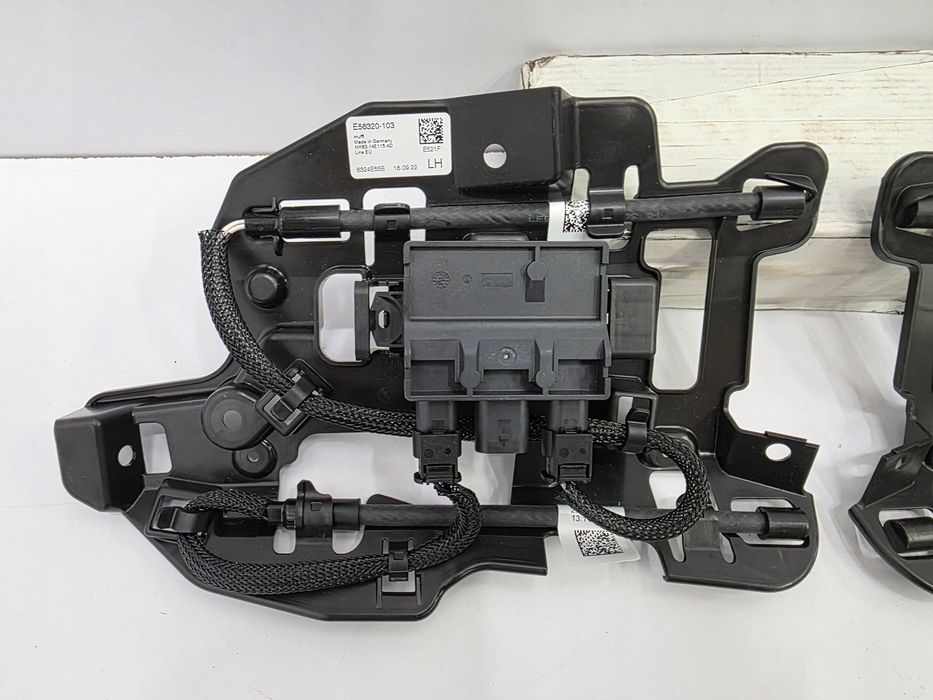 czujnik prawy sensor klamki hands free jaguar f-pace mk83-14e114-bd nowy or