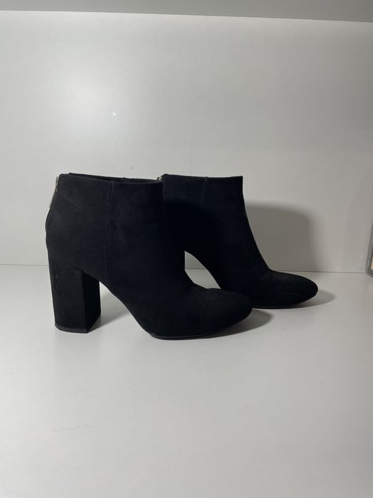 Botas pretas, Pull & Bear (38)