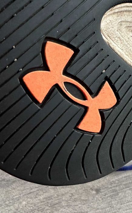 Кросівки Under Armour, Оригінал, американський спортивний бренд