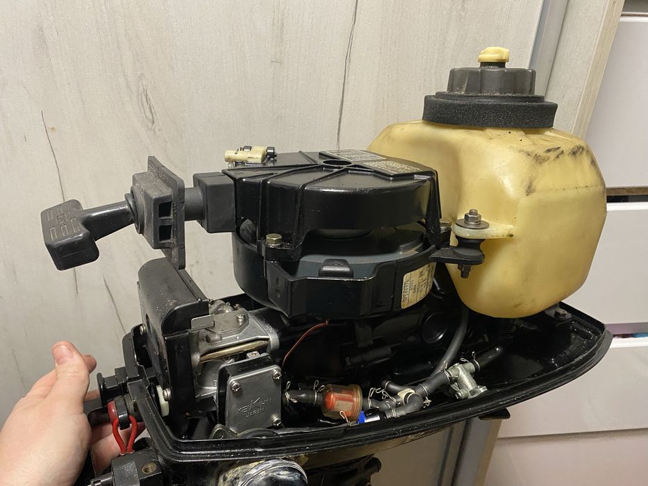 Mercury 5 мотор для човна.