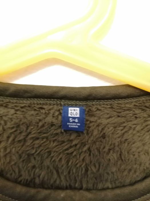 Camisola criança 5/6 UNIQLO