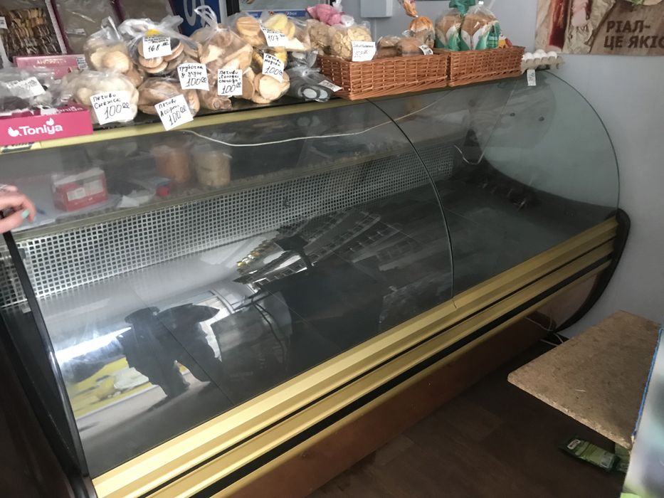 Холодильная витрина