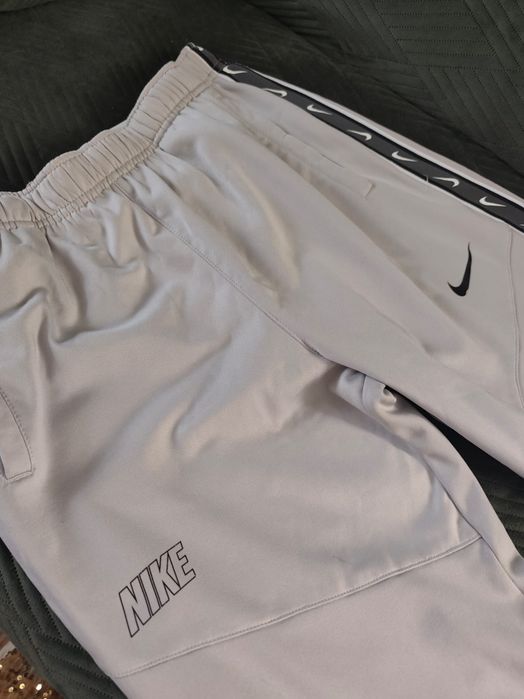 Dres Nike -jak nowy