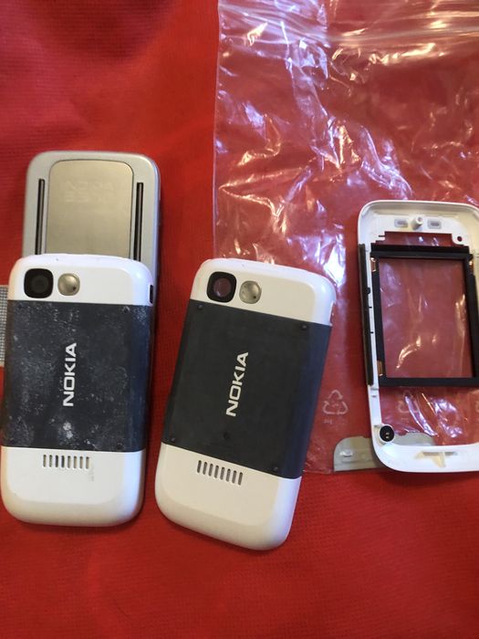 Nokia 5300 + capas