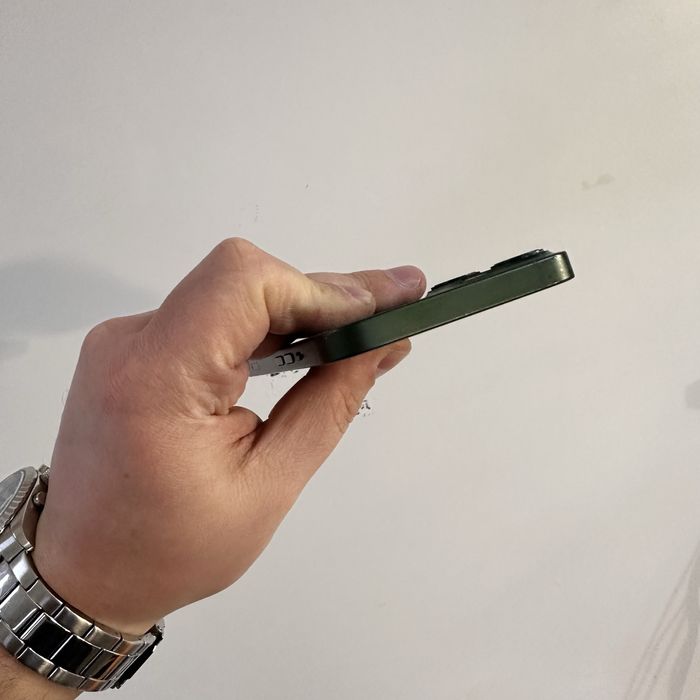 iPhone 13 256GB Green