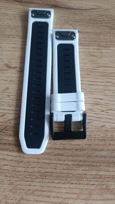 Sprzedam nowy pasek do zegarka Garmin