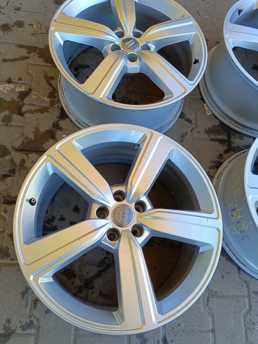 Felgi aluminiowe oryginalne Audi 5x112 9jx20 et38 jak NOWE