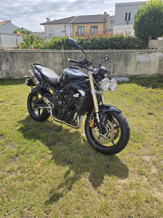 Triumph Street Triple 675 / 2009
