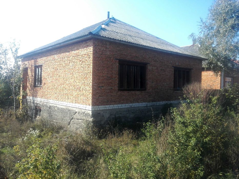 Продається будинок 120 м2 з земельною ділянкою 12 соток