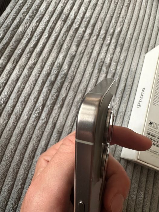 iPhone 15 Pro 128GB - idealny stan