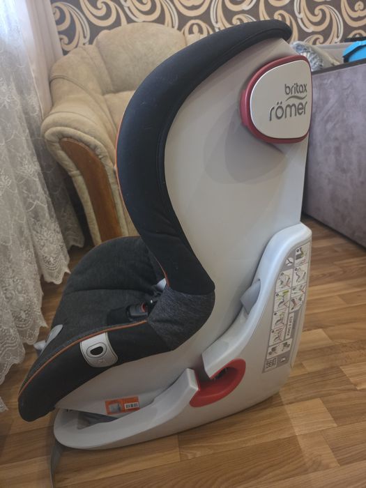 Автокрісло Britax Romer King 2 ATS   9 міс -4 роки