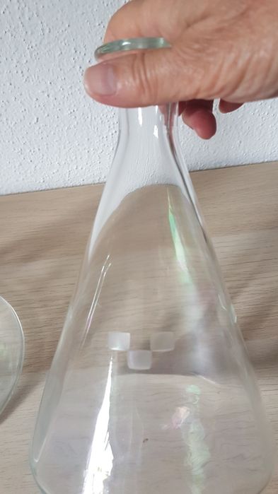 Duas Garrafas Cristal