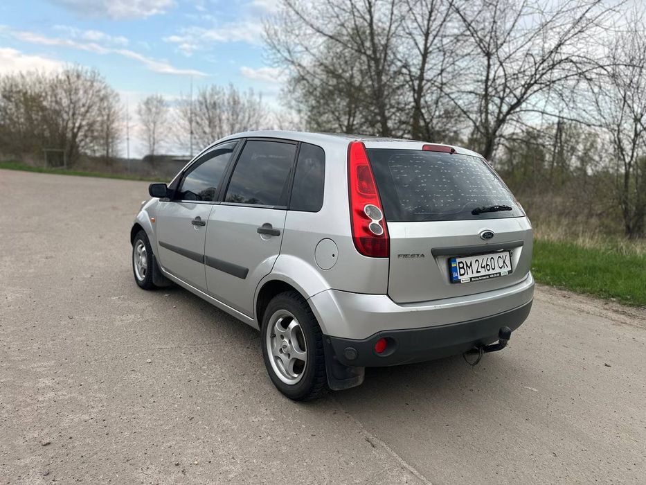 Продам Ford fiesta