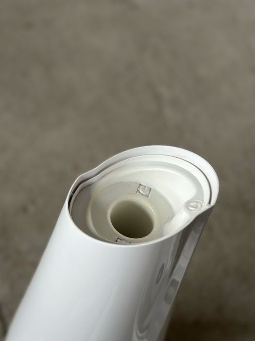 Nawilżacz powietrza stojący biały N’oveen elegancki