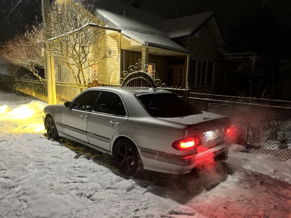 Продається-Mercedes-Benz W210 | 3.2 бензин+тюн | 2000 рік | Рестайлінг