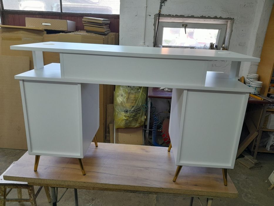 Biurko kosmetyczne z pochłaniaczem afinia2000