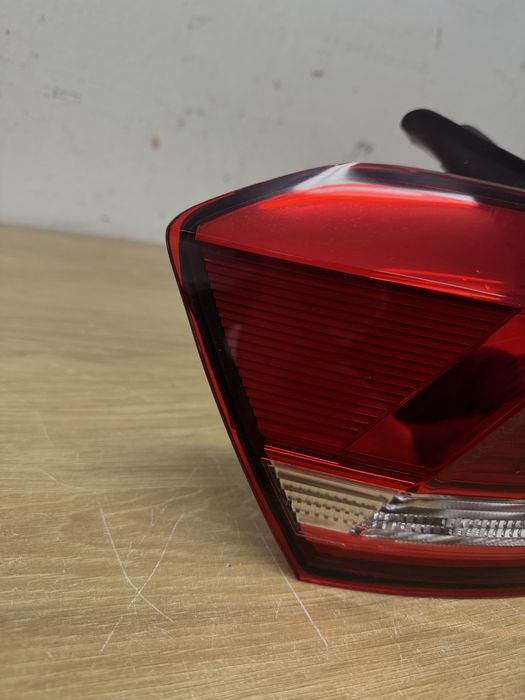 Lampa lewy tyl VW Passat B8 kombi, Europa