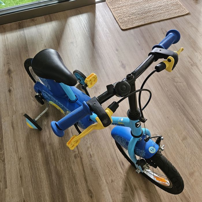 Bicicleta com rodinhas