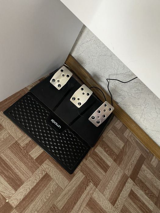 Кермо gamepro rw575pm в ідеальному стані